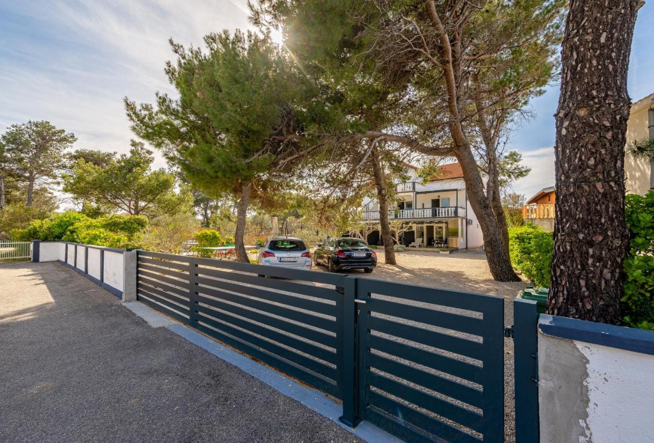 Apartments Villa Agape Вир Экстерьер фото