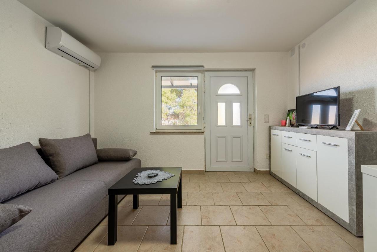 Apartments Villa Agape Вир Экстерьер фото
