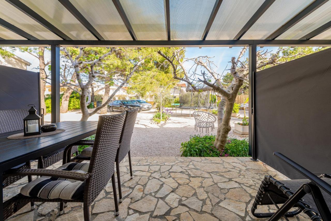 Apartments Villa Agape Вир Экстерьер фото