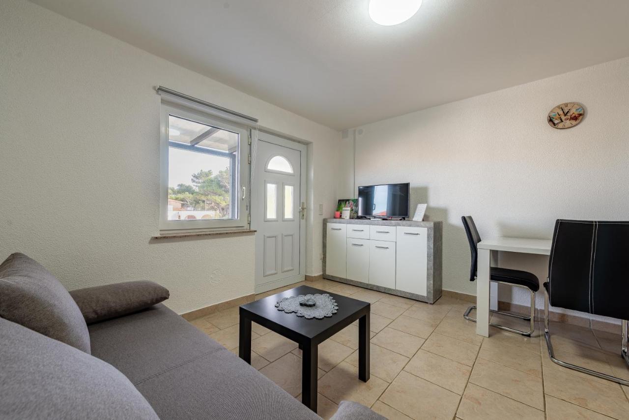 Apartments Villa Agape Вир Экстерьер фото