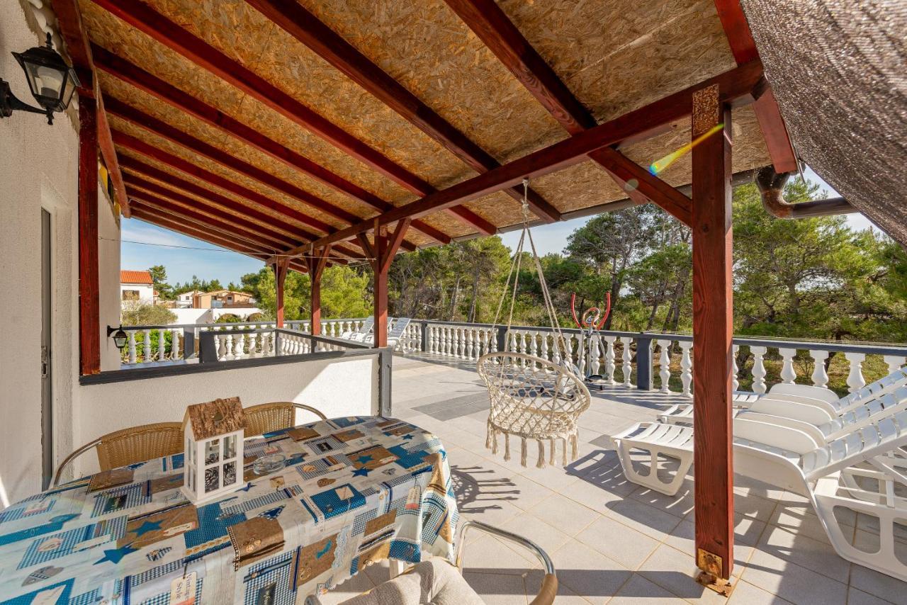 Apartments Villa Agape Вир Экстерьер фото