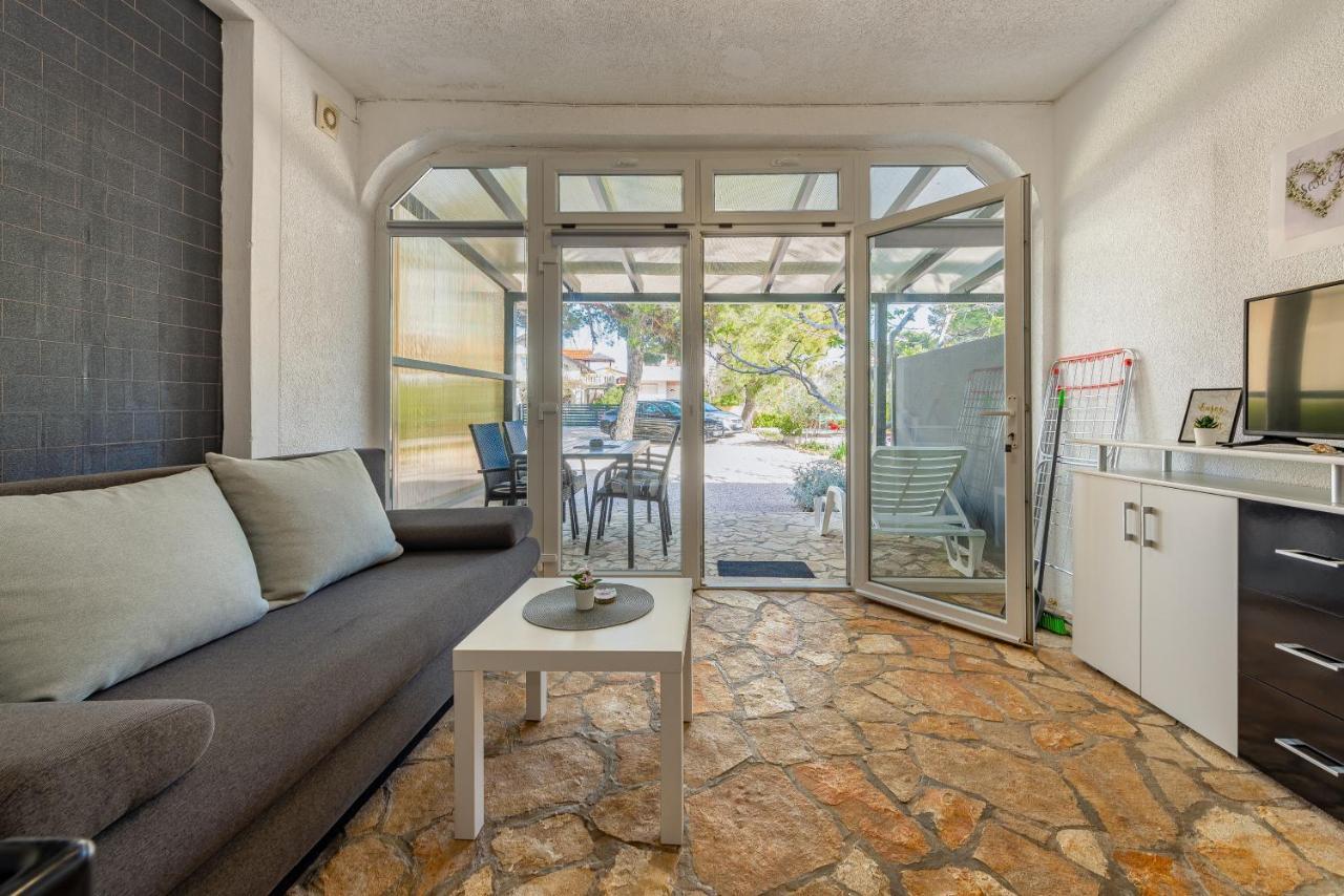 Apartments Villa Agape Вир Экстерьер фото