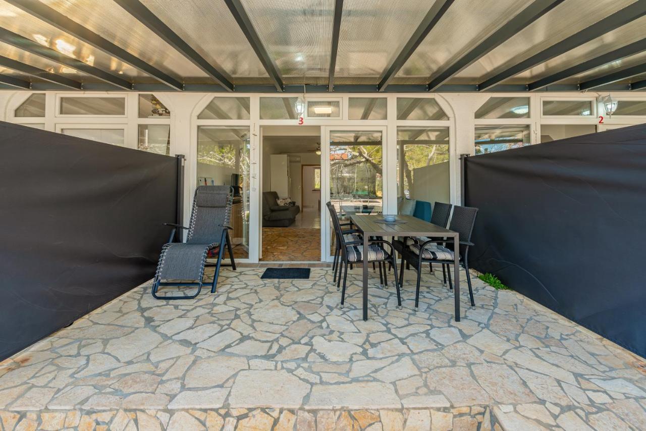 Apartments Villa Agape Вир Экстерьер фото