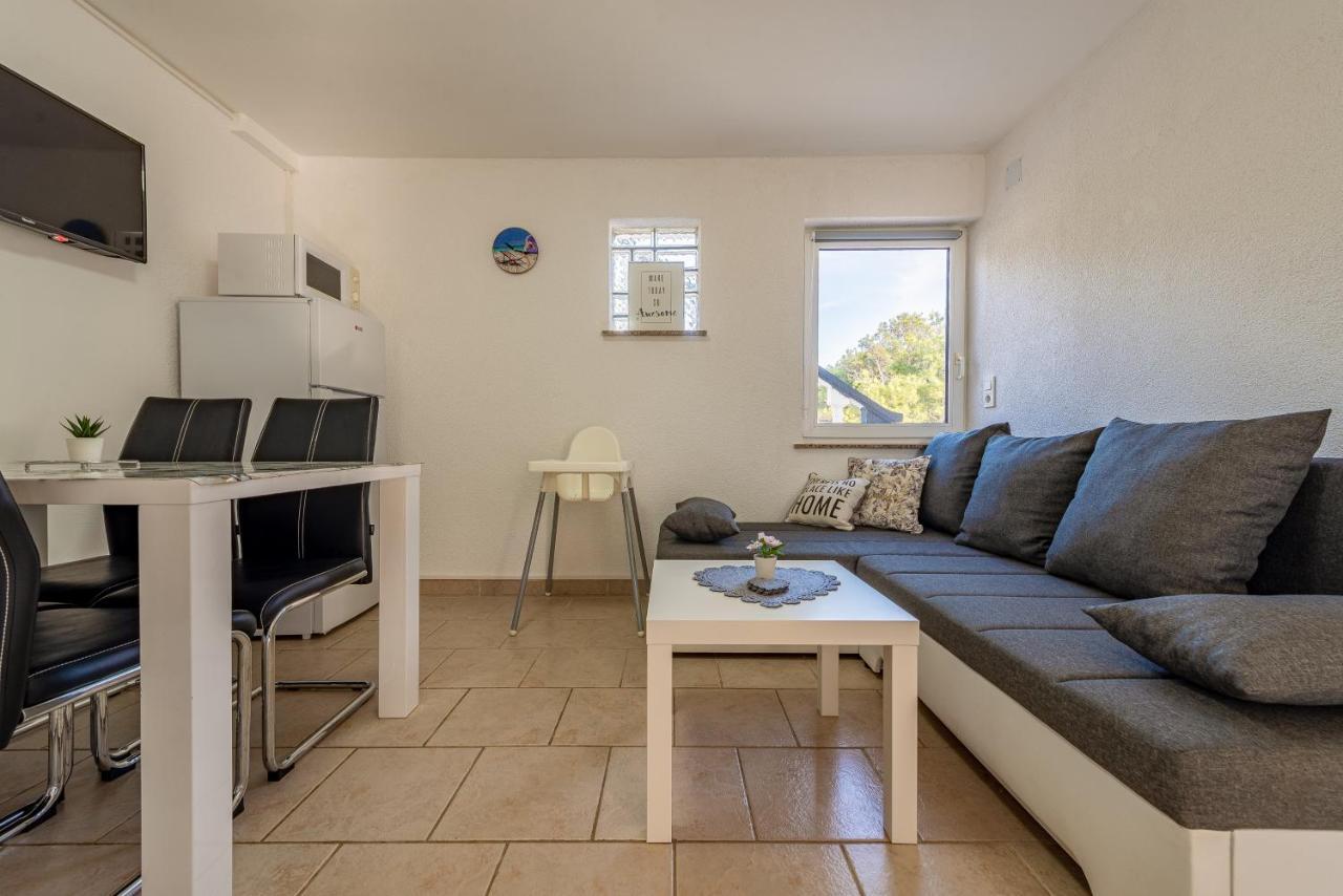 Apartments Villa Agape Вир Экстерьер фото