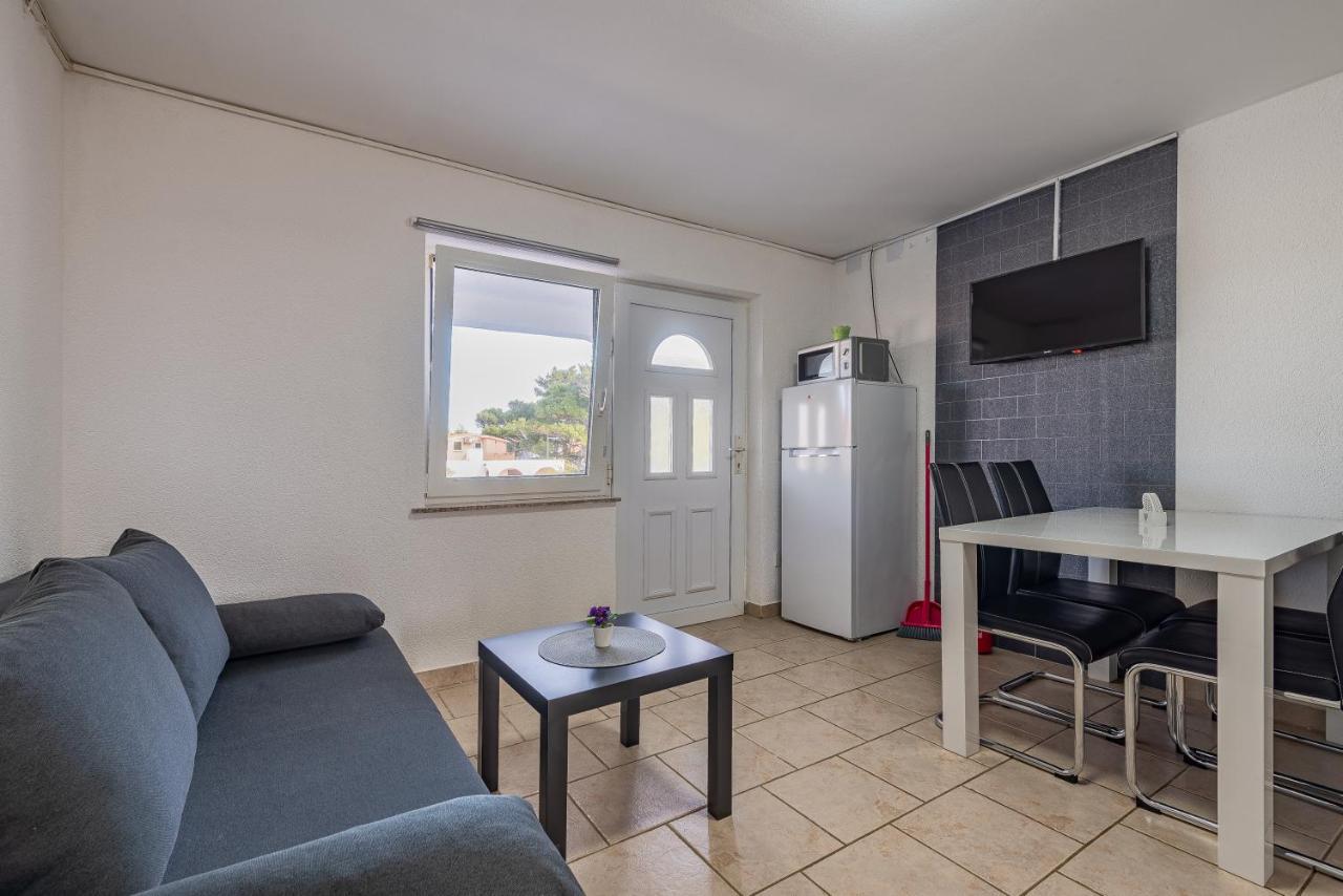 Apartments Villa Agape Вир Экстерьер фото